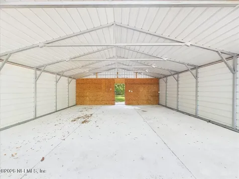 1038 Coral Farms Road Florahome FL 32140