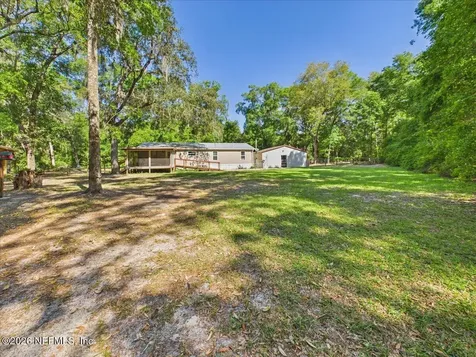 1038 Coral Farms Road Florahome FL 32140