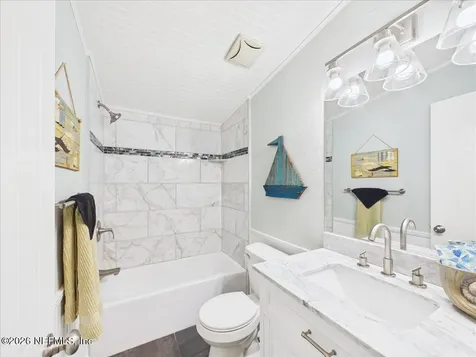 1038 Coral Farms Road Florahome FL 32140