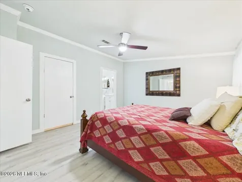 1038 Coral Farms Road Florahome FL 32140