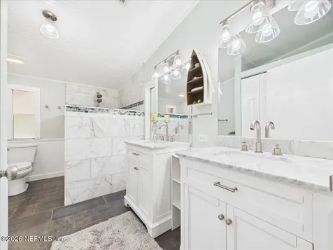 1038 Coral Farms Road Florahome FL 32140