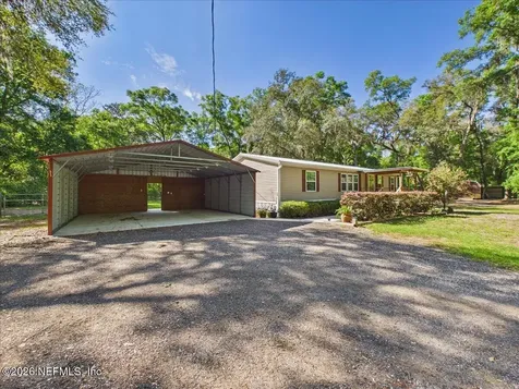 1038 Coral Farms Road Florahome FL 32140