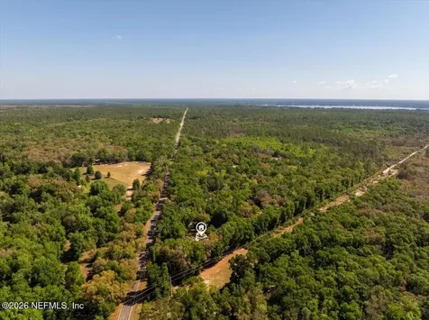 1038 Coral Farms Road Florahome FL 32140