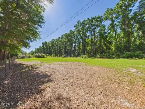 1038 Coral Farms Road Florahome FL 32140