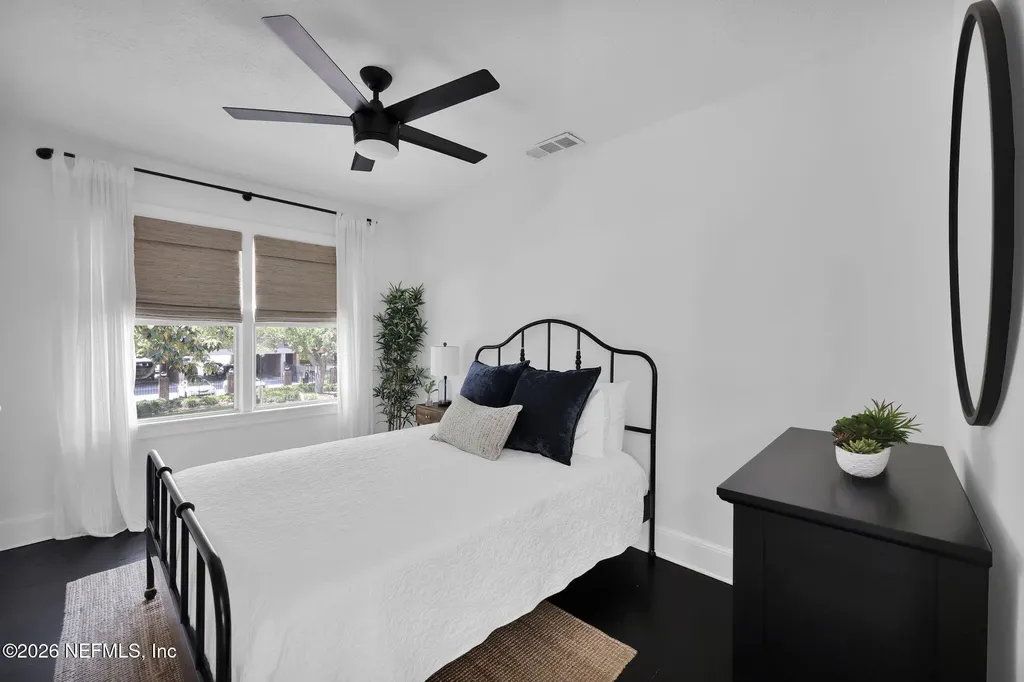 1461 Le Baron Avenue Jacksonville FL 32207