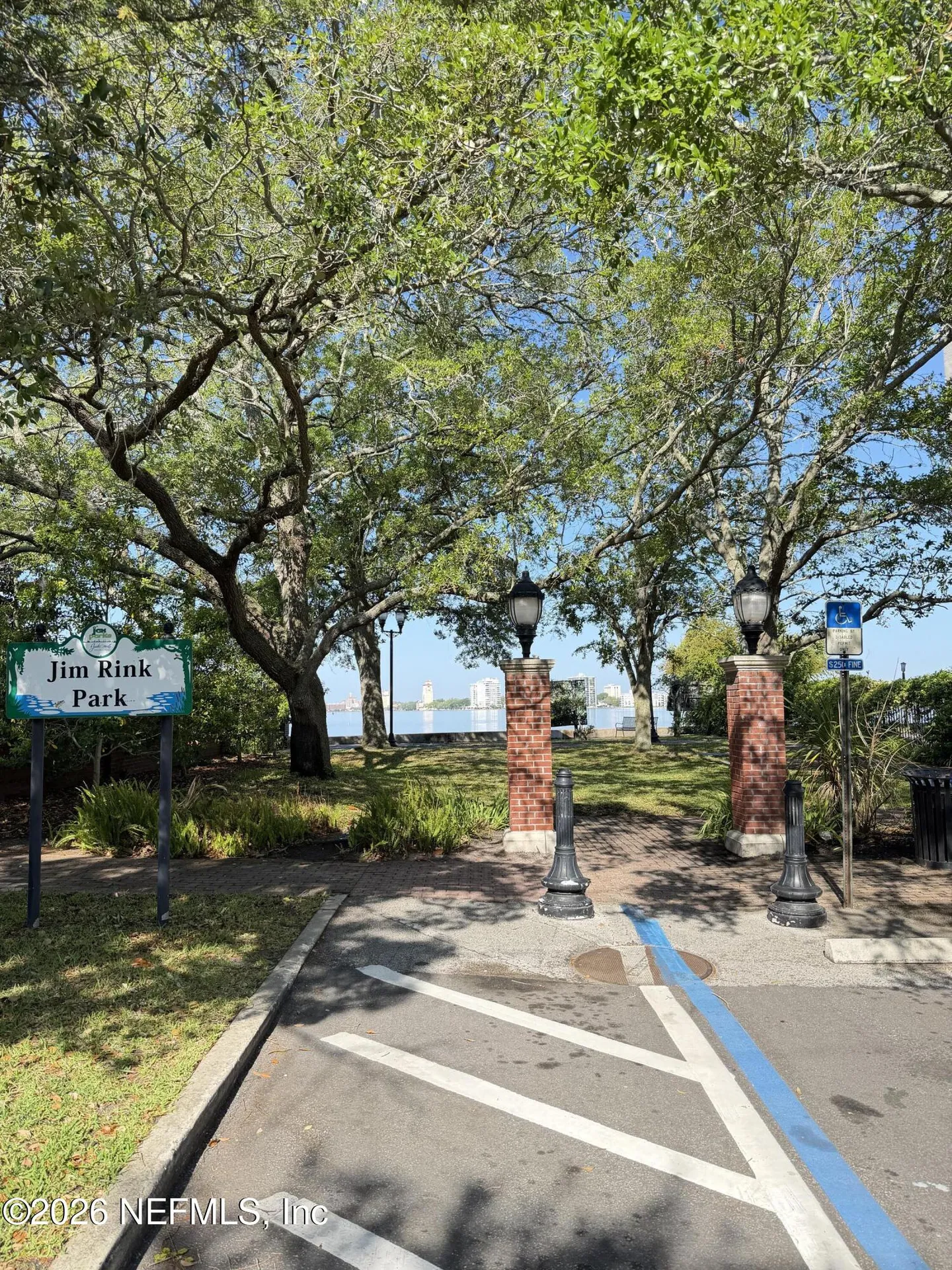1461 Le Baron Avenue Jacksonville FL 32207