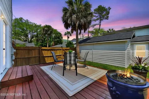 1461 Le Baron Avenue Jacksonville FL 32207