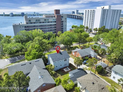 1461 Le Baron Avenue Jacksonville FL 32207