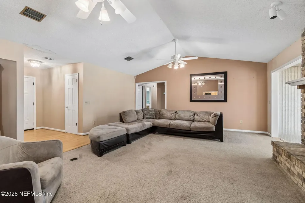 36 Swimming Pen Drive Middleburg FL 32068