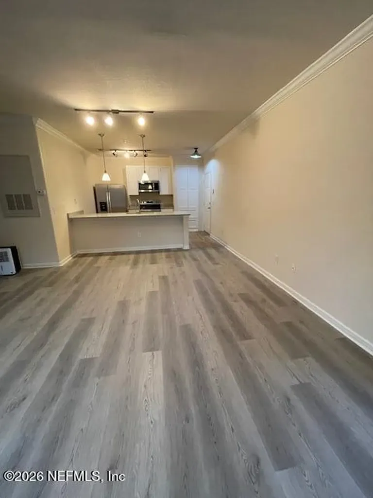 8290 W Gate Parkway W Jacksonville FL 32216