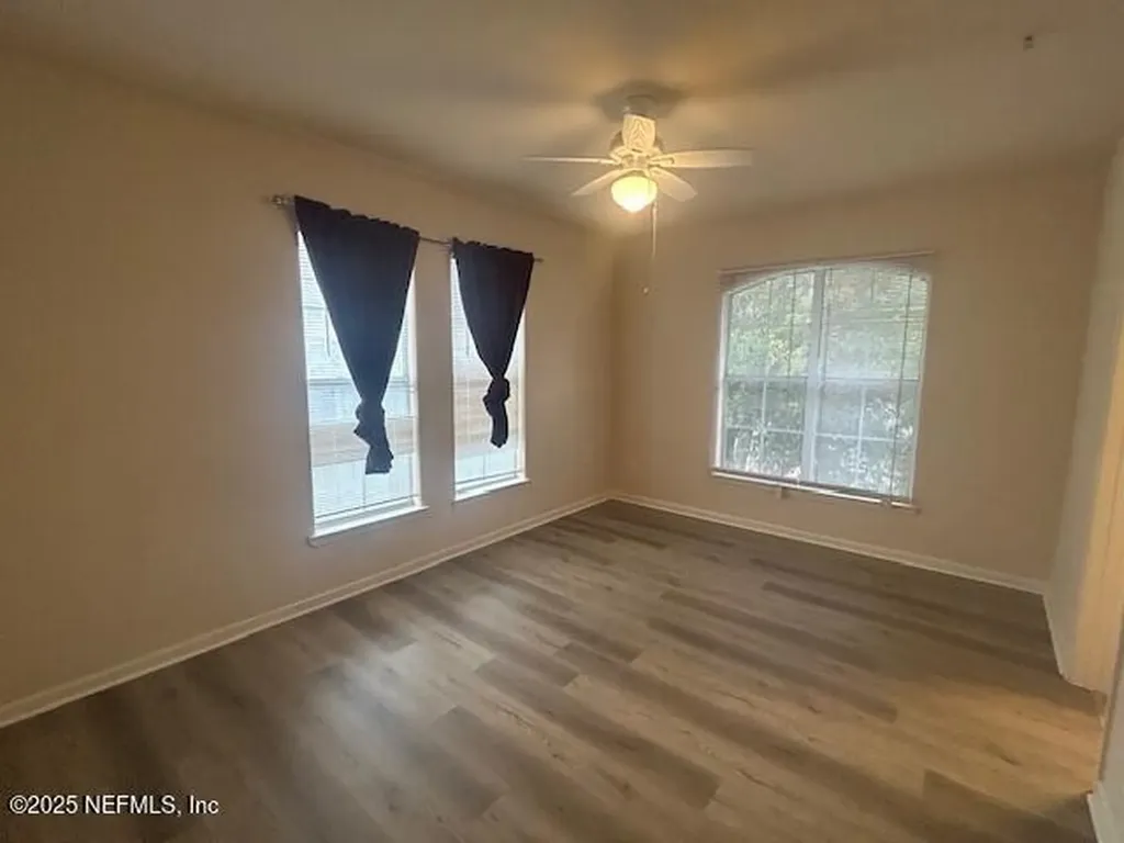 8290 W Gate Parkway W Jacksonville FL 32216