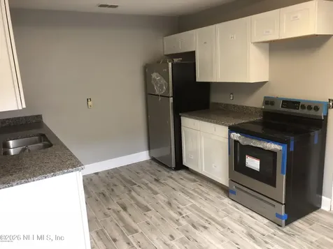 925 Phillips Street Jacksonville FL 32207