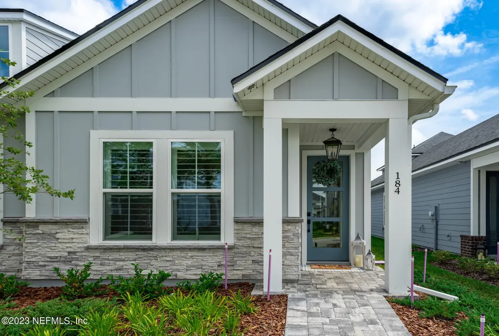 184 Park Center Avenue Ponte Vedra FL 32081