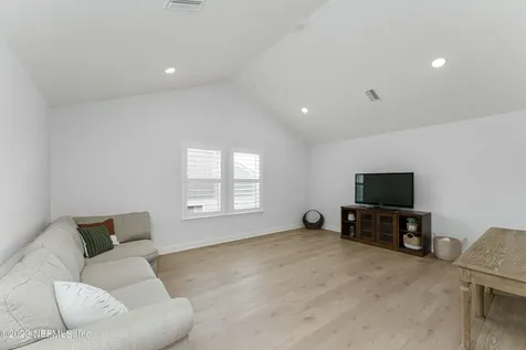 184 Park Center Avenue Ponte Vedra FL 32081