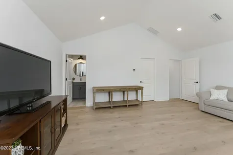 184 Park Center Avenue Ponte Vedra FL 32081