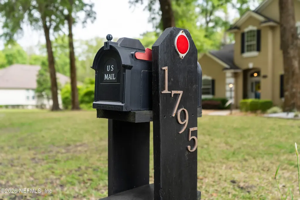 1795 Colonial Drive Green Cove Springs FL 32043