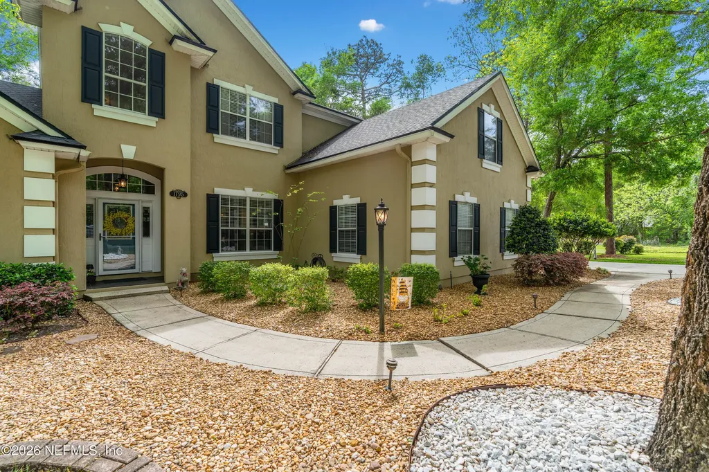 1795 Colonial Drive Green Cove Springs FL 32043