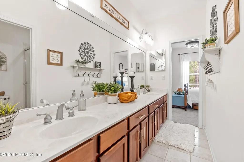 1795 Colonial Drive Green Cove Springs FL 32043