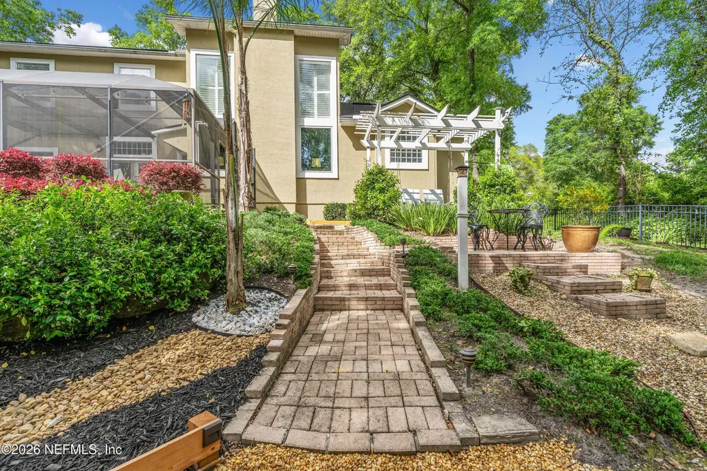 1795 Colonial Drive Green Cove Springs FL 32043