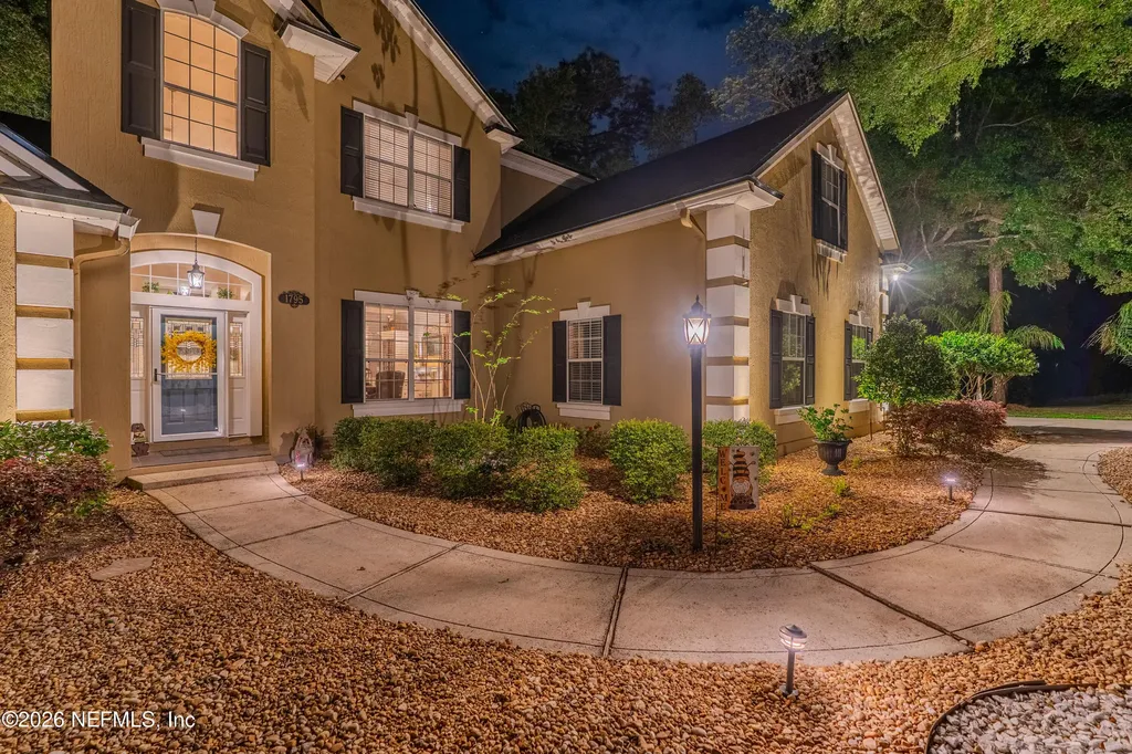 1795 Colonial Drive Green Cove Springs FL 32043