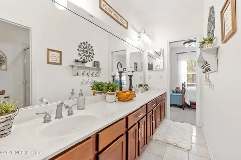 1795 Colonial Drive Green Cove Springs FL 32043