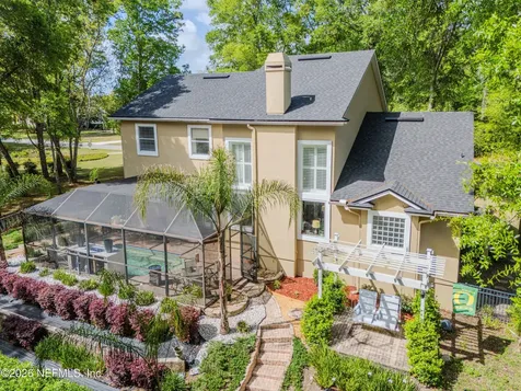 1795 Colonial Drive Green Cove Springs FL 32043
