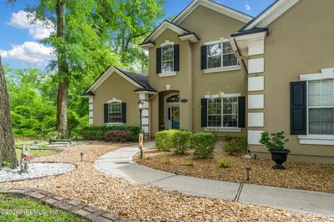 1795 Colonial Drive Green Cove Springs FL 32043