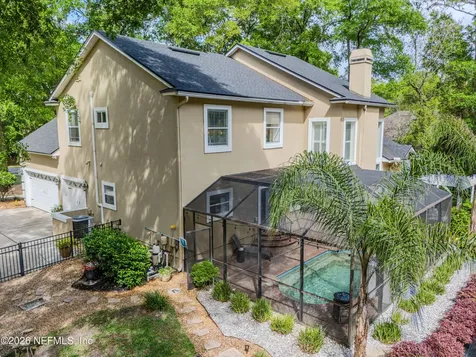 1795 Colonial Drive Green Cove Springs FL 32043