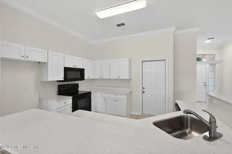 121 E Nottingham Drive St. Johns FL 32259