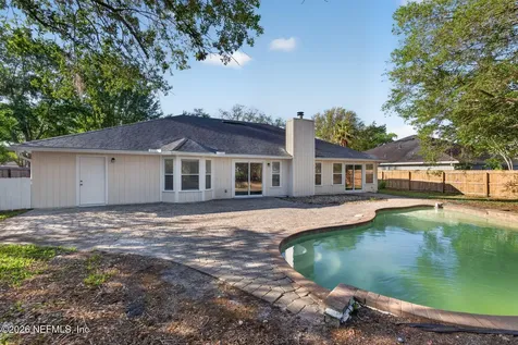 121 E Nottingham Drive St. Johns FL 32259
