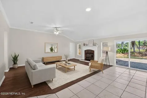 121 E Nottingham Drive St. Johns FL 32259