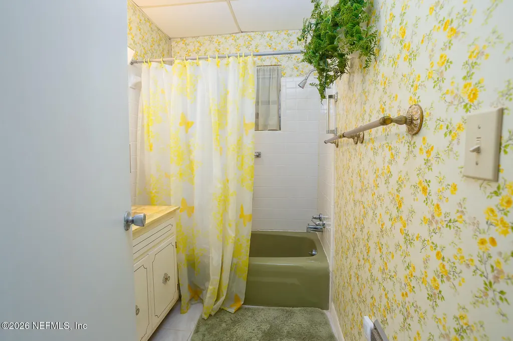 202 Saint Johns Drive Palatka FL 32177