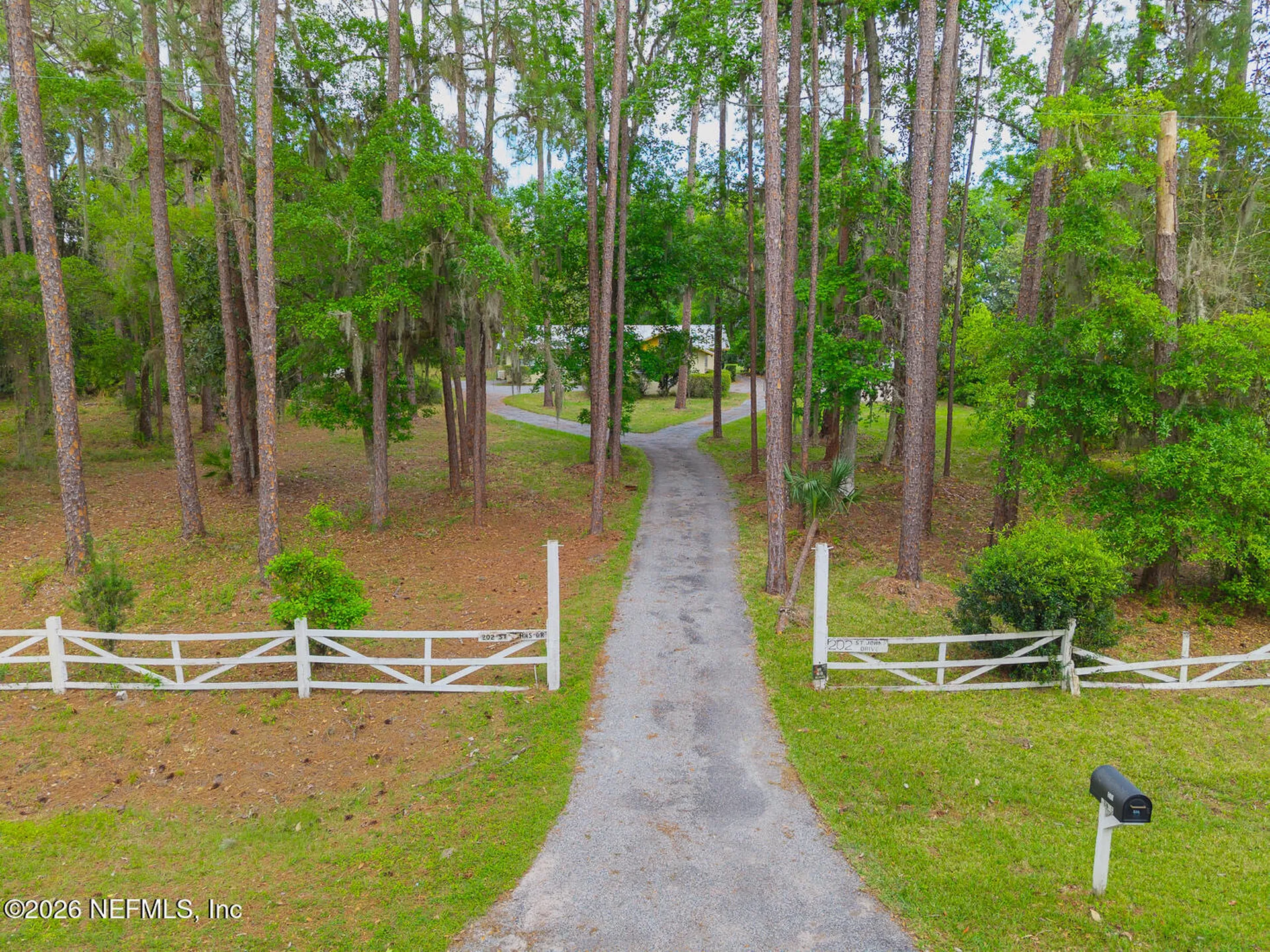 202 Saint Johns Drive Palatka FL 32177