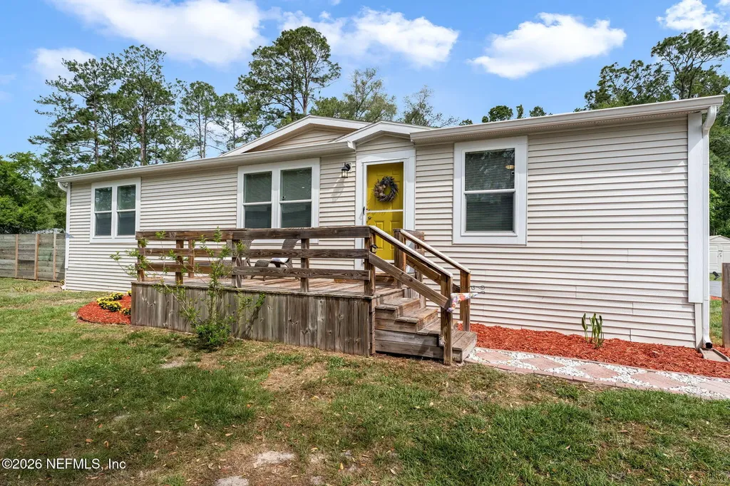 5823 George Hodges Road Macclenny FL 32063