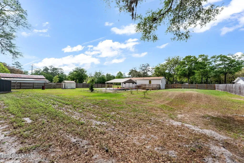 5823 George Hodges Road Macclenny FL 32063