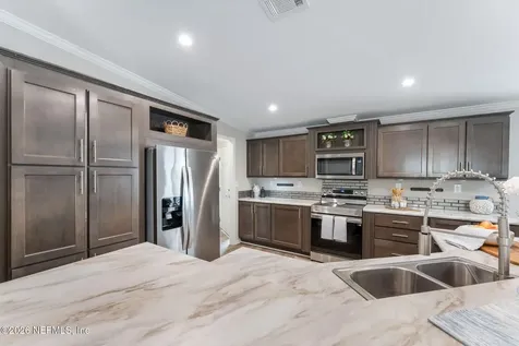 5823 George Hodges Road Macclenny FL 32063