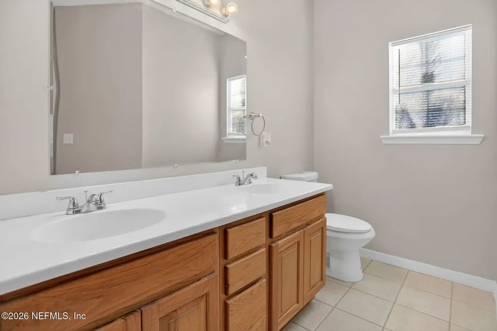 6101 4th Manor W Palatka FL 32177
