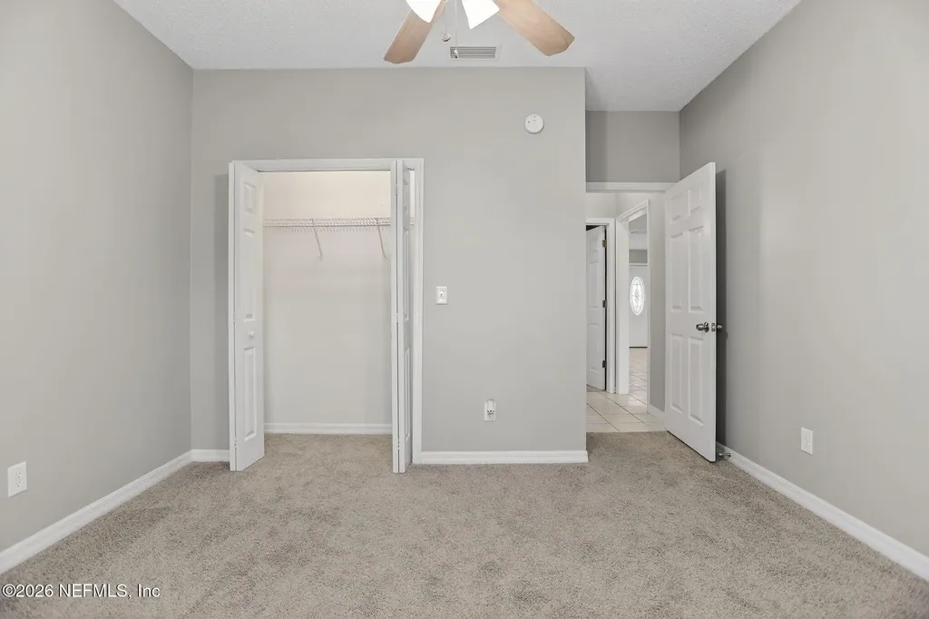 6101 4th Manor W Palatka FL 32177