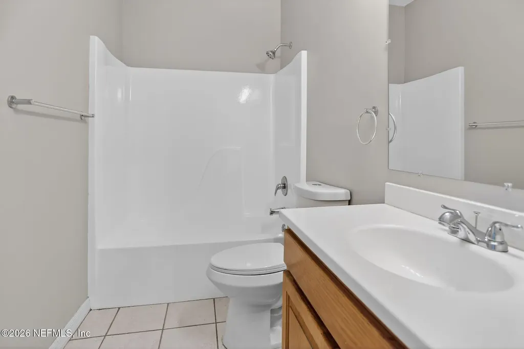 6101 4th Manor W Palatka FL 32177