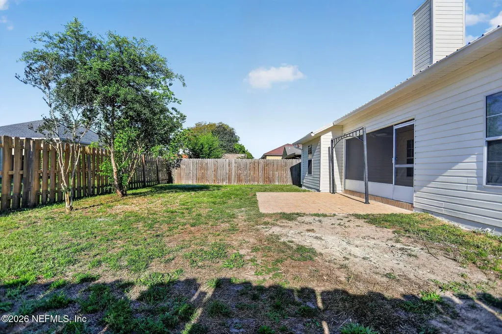 6101 4th Manor W Palatka FL 32177