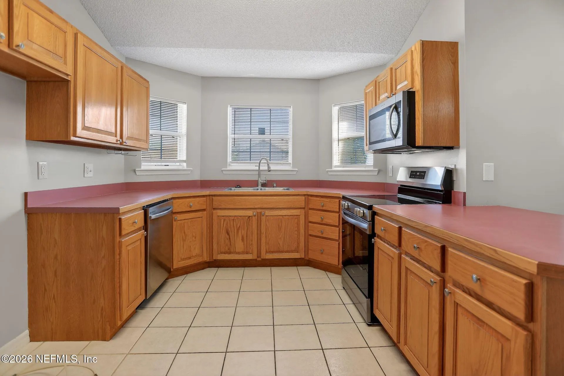 6101 4th Manor W Palatka FL 32177
