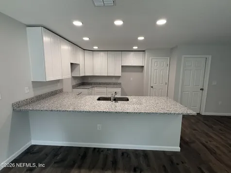 2520 Paul Avenue Jacksonville FL 32207