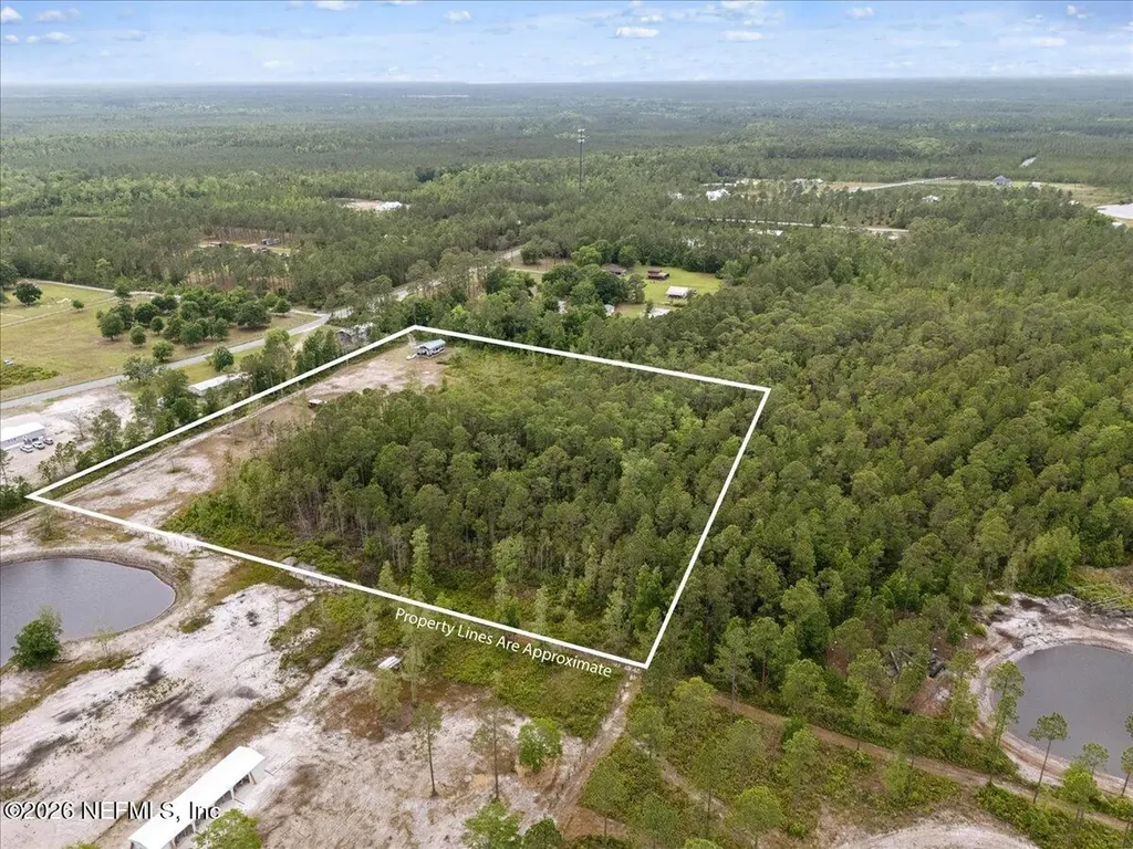 33517 Meadows Lane Callahan FL 32011
