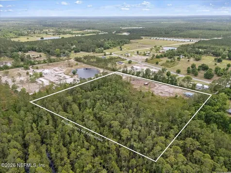 33517 Meadows Lane Callahan FL 32011