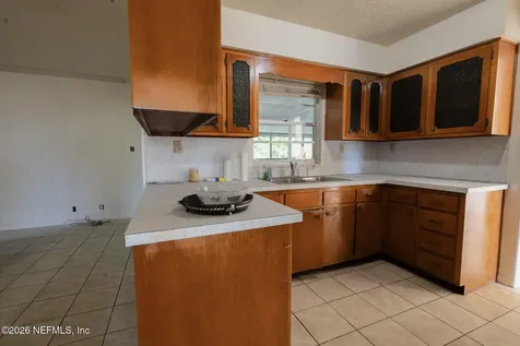 190 Mango Drive Palatka FL 32177