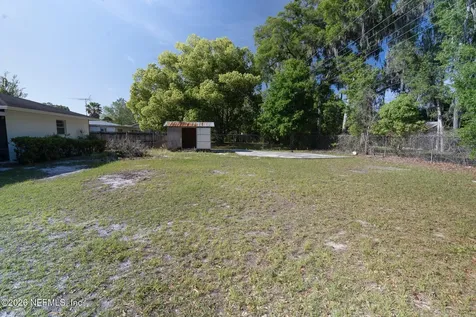 190 Mango Drive Palatka FL 32177