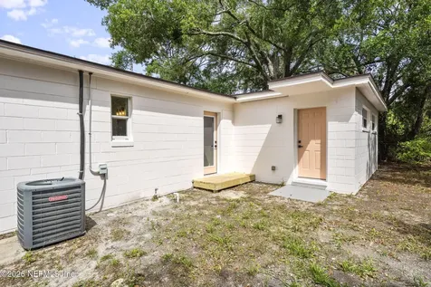 2721 Lansdowne Drive Jacksonville FL 32211