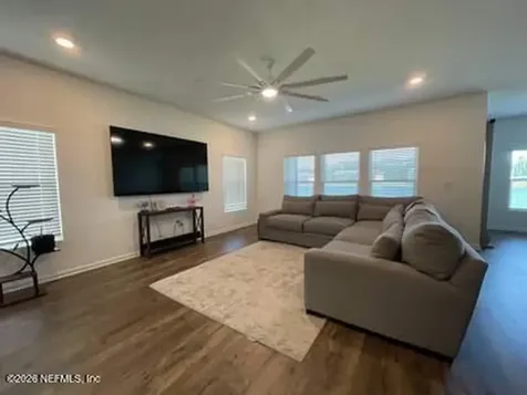 14185 Epply Drive Jacksonville FL 32218