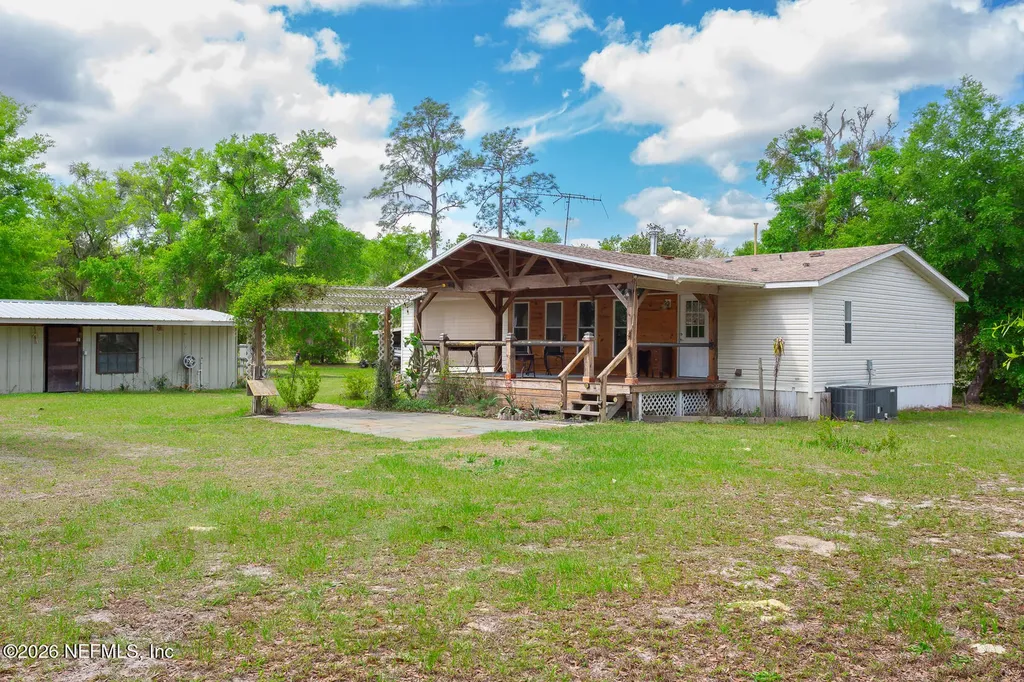 374 Beecher Springs Road Crescent City FL 32112