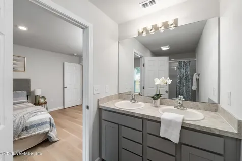 5327 Shannon Avenue Jacksonville FL 32254